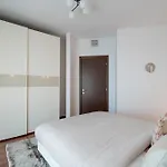 Daire View Point Loft Parking Bükreş