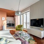 View Point Loft Parking Bükreş