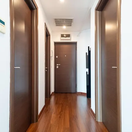 View Point Rooftop | Parking Apartment Bucharest