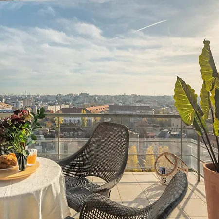 View Point Rooftop | Parking
